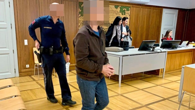 Rape, abuse, coercion - the list of charges against a 61-year-old man in Carinthia is just as incredible as the statements of his potential victims. (Bild: Wassermann Kerstin/Kerstin Wassermann, Krone KREATIV)