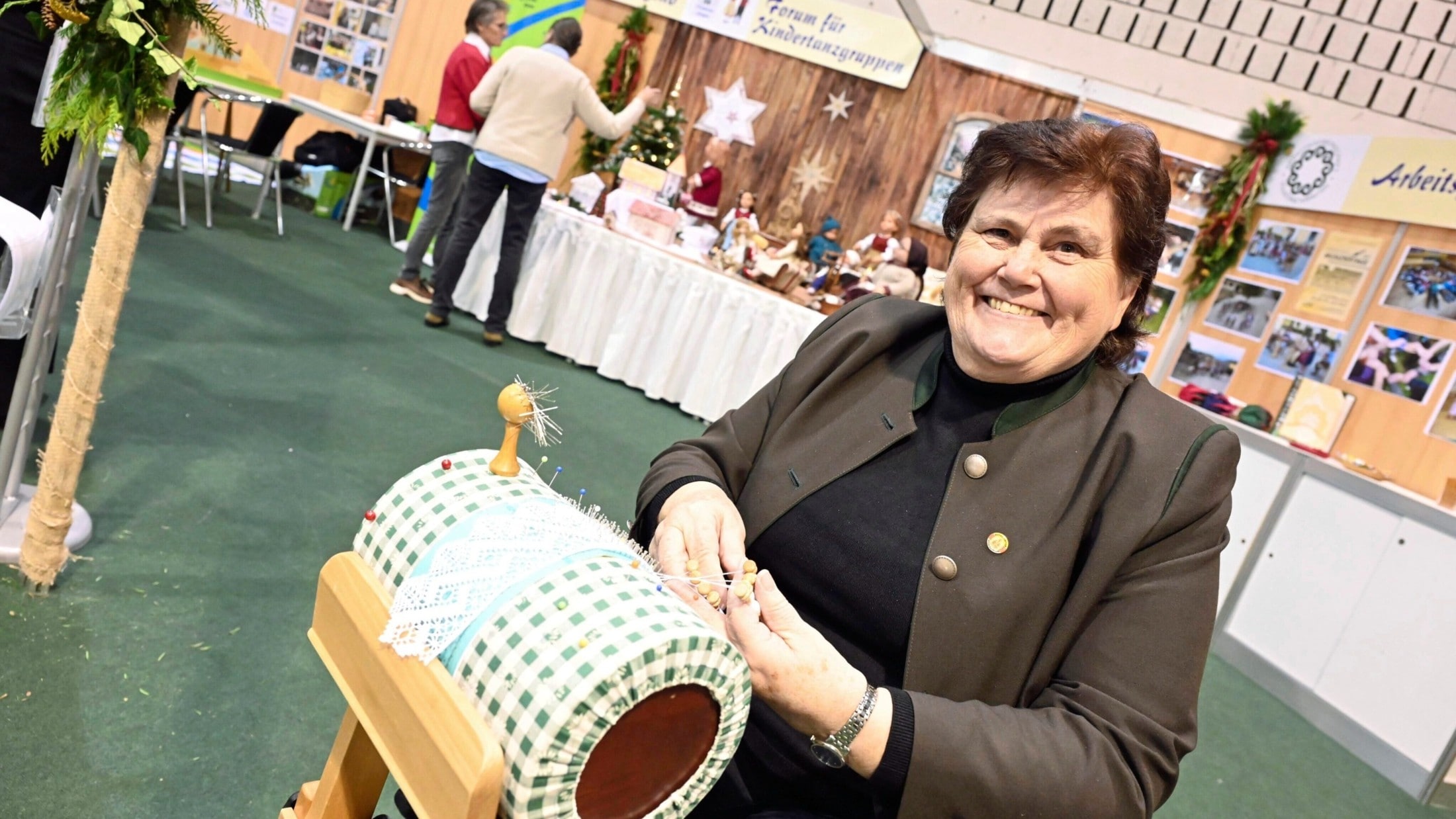 „Klöppeln ist auch gut fürs Hirn“, erklärt Helga Grimschitz.