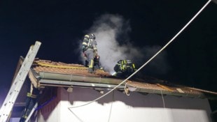 In Innsbruck kam es zu dem Dachstuhlbrand. (Bild: Zeitungsfoto.at/Team)