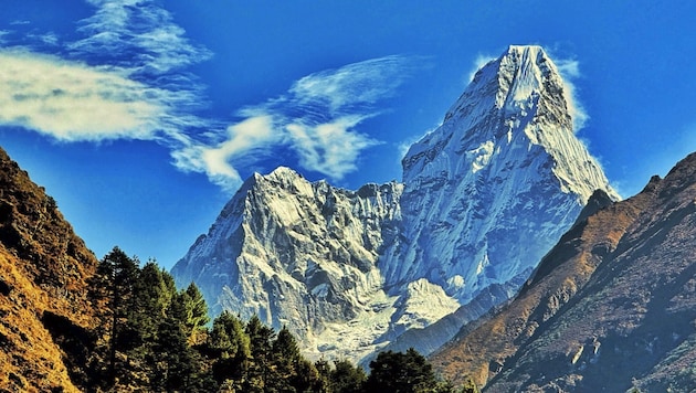 Der Blick auf die prachtvoll geformte Ama Dablam lässt einen fast nicht mehr los. (Bild: zVg)