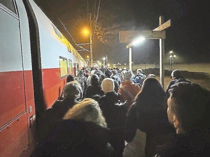 Several hundred passengers can fit into a "Wiesel double-decker model".