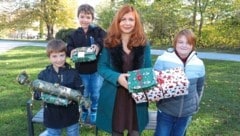 Anika Karall sucht wieder Menschen, die Kindern einen Weihnachtswunsch erfüllen wollen. (Bild: Reinhard Judt)