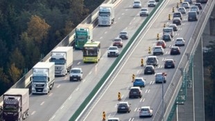 Am südlichen Ende der Europabrücke (Symbolbild) kam es zum Unfall.  (Bild: Christof Birbaumer / Kronenzeitung)