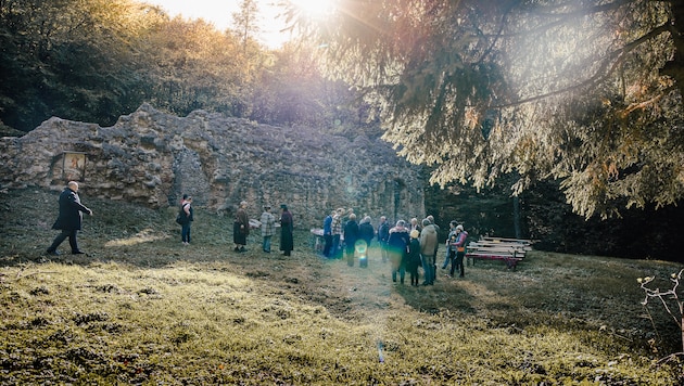 Die Klosterruine Sancta Maria in Paradyso gilt als Kraftort im Wienerwald.   (Bild: Anna Wandaller)