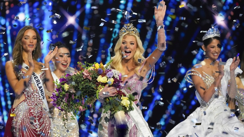 For the first time, women older than 28 were allowed to take part in the Miss Universe competition. However, the 21-year-old Danish woman was crowned the winner. (Bild: APA/Copyright 2024 The Associated Press. All rights reserved.)