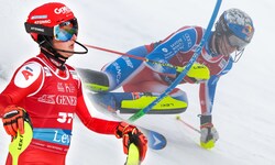 Clement Noel (r.) gewann den Slalom in Levi, Adrian Pertl landete als bester Österreicher auf ...
