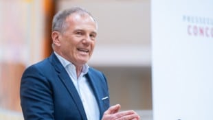 ORF-Anchorman Armin Wolf hat der Plattform X am Sonntag den Rücken gekehrt – damit ist er bei weitem nicht alleine. (Bild: APA/Georg Hochmuth)