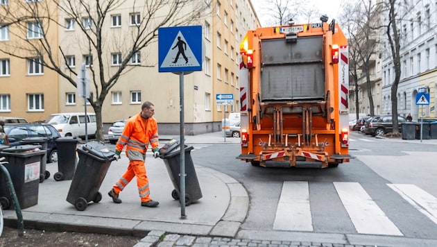 Adding a day shift after a night shift: not uncommon at MA 48. (Bild: picturedesk.com/Novy Gilbert / KURIER / picturedesk.com)