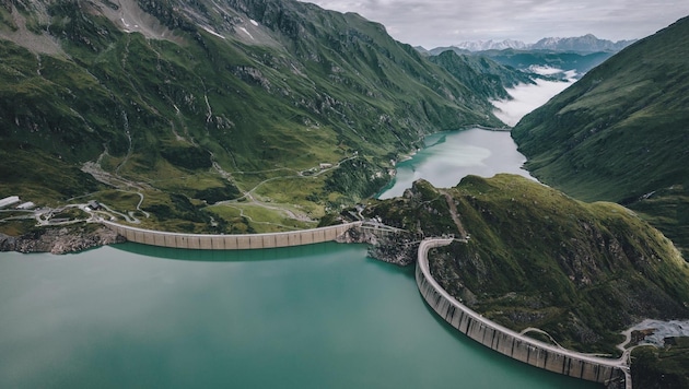 The water is to be pumped towards Wasserfallboden (at the back). (Bild: EXPA/ JFK)