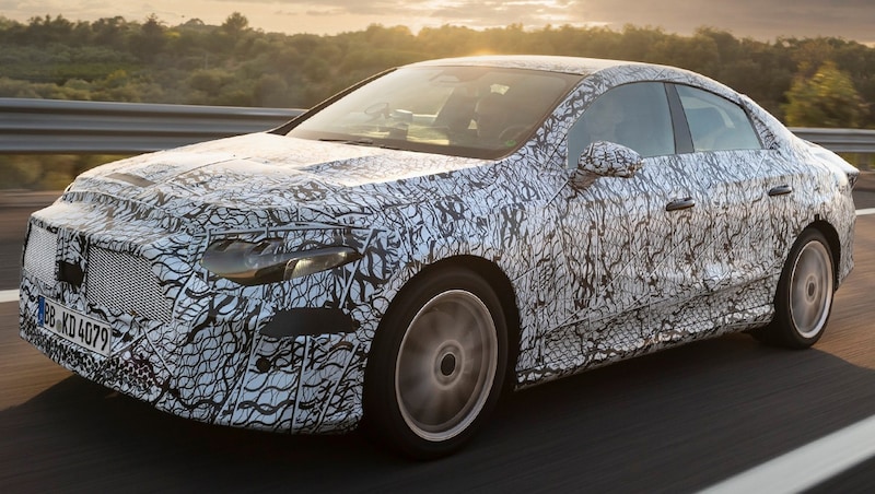 The initially electric new edition of the Mercedes CLA, which will be launched in 2025, will later be available with a petrol engine again. (Bild: Mercedes-Benz)