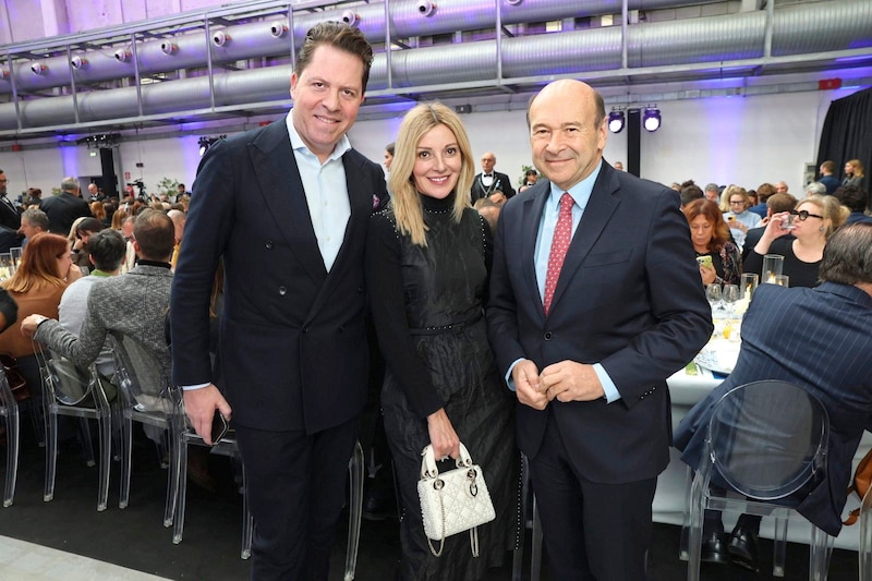 Serafin, Billi Thanner und Direktor Meyer. (Bild: Tuma Alexander/Starpix/ Alexander TUMA)