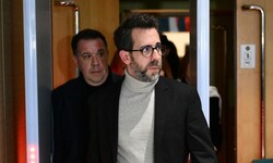 Die Söhne des Angeklagten: Florian Pelicot (im Vordergrund) und David Pelicot