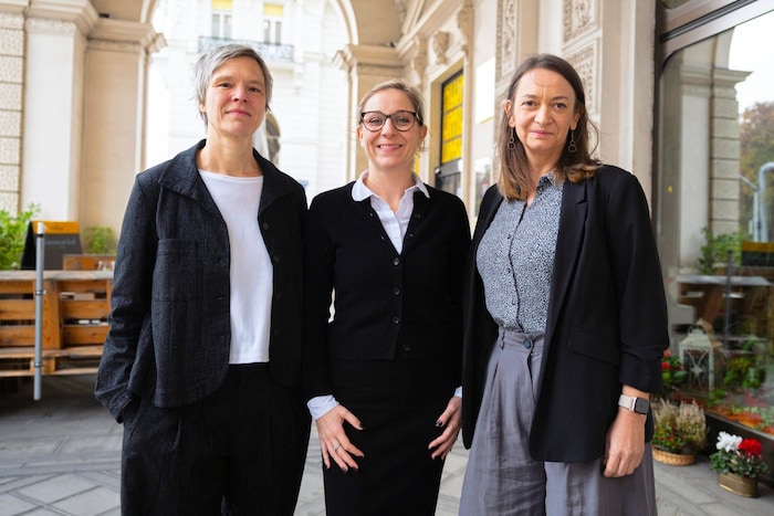 Elisabeth Hammer (neunerhaus), Nicole Meissner, (St. Elisabeth Stiftung) und Waltraud Kothbauer (Rotes Kreuz). 
