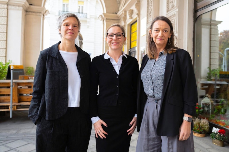 Elisabeth Hammer (neunerhaus), Nicole Meissner, (St. Elisabeth Foundation) and Waltraud Kothbauer (Red Cross). (Bild: HOLLY KELLNER)