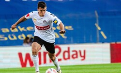 Josef Weberbauer und die Admira starten aus der Pole Position in das Titelrennen. 