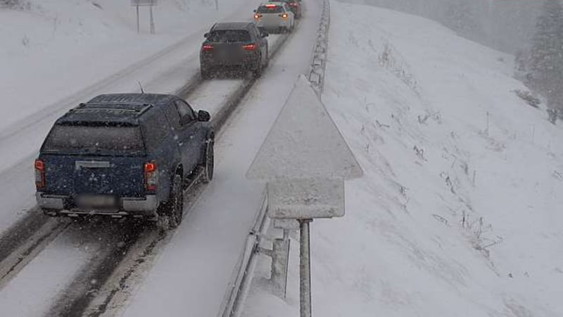 On the Arlberg Pass. (Bild: Land Tirol (Webcam), Krone KREATIV)