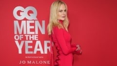 Nicole Kidman zeigt, wie sinnlich ein Look in Rot sein kann. (Bild: APA/Photo by Scott A Garfitt/Invision/AP)