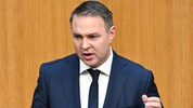 SPÖ-Chef Andreas Babler betonte am MIttwoch im Nationalrat, dass der Staat nicht in die Krise ...