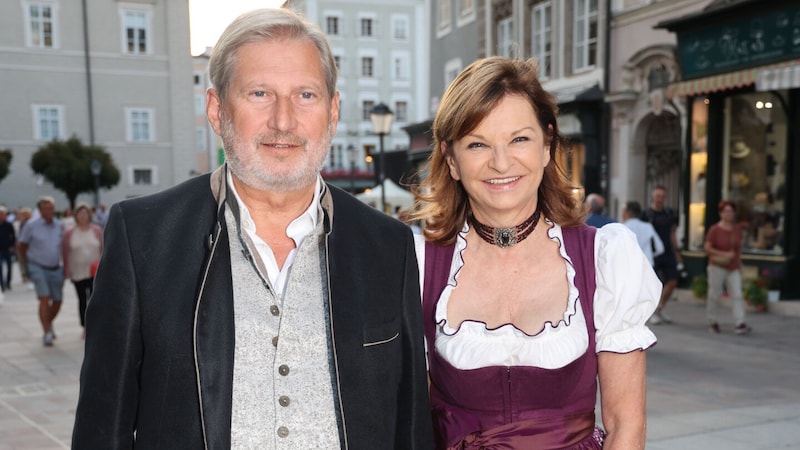 Susanne Riess has been in a relationship with Johannes Hahn since 2015 and has had the double name Riess-Hahn since their wedding in 2022 (Bild: APA/FRANZ NEUMAYR)