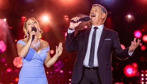 Charlien und Semino Rossi bei der Starnacht am Wörthersee (Bild: ip-media/Peter Krivograd)