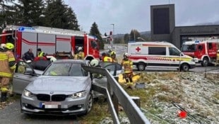 Die Unfallstelle in Köstendorf (Bild: FF Köstendorf)