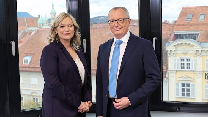 Moderieren: Klaus Herrmann und Corinna Milborn