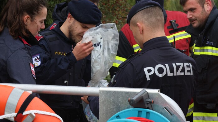 Die feuchten Geldscheine wurden eingesammelt