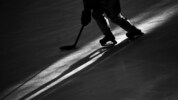 Eishockey wurde am Samstagabend in Ehrwald zur Nebensache (Symbolbild)