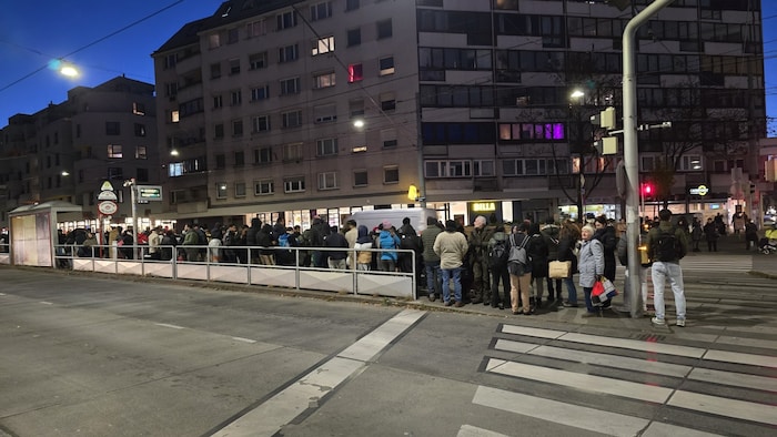 Für einige Wienerinnen und Wiener hieß es am Mittwoch: Warten. 