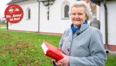 Elisabeth Haimburger ist in Kühnsdorf die Seele, die sich um jeden und um alles kümmert. Auch mit 85 denkt sie noch nicht ans Aufhören: „Arbeit macht das Leben süß, wer rastet, der rostet!“ (Bild: Arbeiter Dieter)