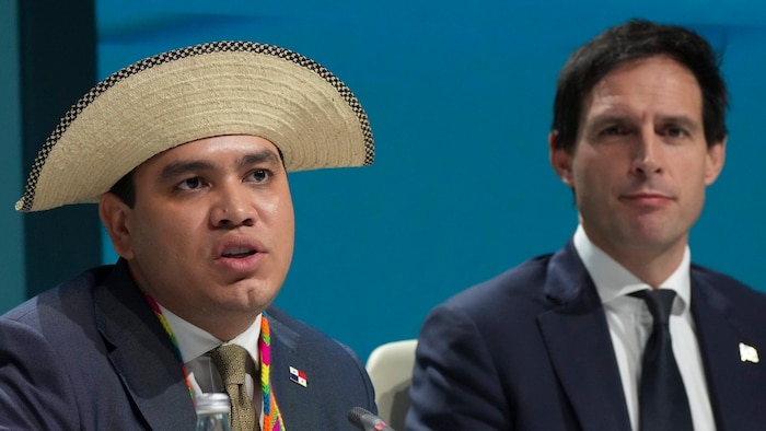 Von links: Panamas Klimagesandter Juan Carlos Gomez und EU-Klimakommissar Wopke Hoekstra