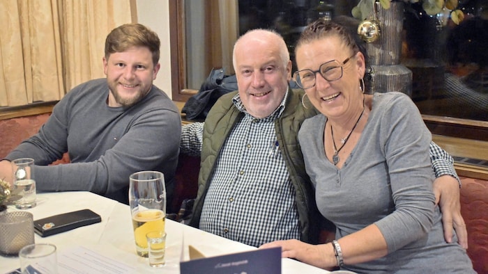 Rund 60 Zustellerinnen und Zusteller kamen in den Bucherwirt – und hatten Spaß.