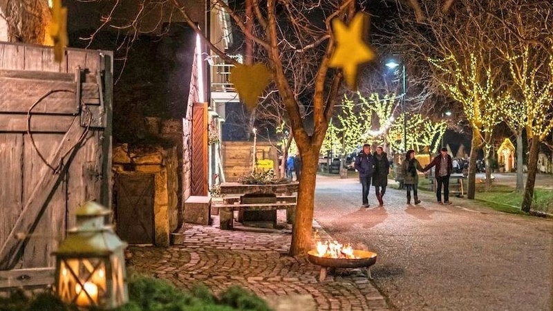 Auch das historische Kellerviertel Heiligenbrunn oder die Kellergasse in Purbach im Burgenland verwandeln sich in der Vorweihnachtszeit in zauberhafte Schauplätze, die mit regionalen Spezialitäten, Kunsthandwerk und gelebtem Brauchtum locken. (Bild: Birgit Machtinger)