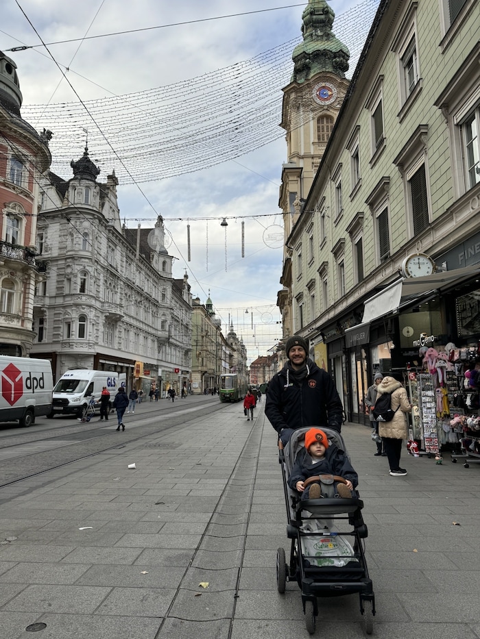 Ein Spaziergang durch die Herrengasse darf nicht fehlen.