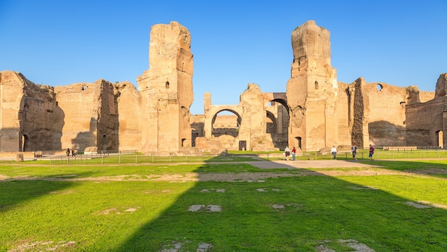 Die Ruinen der Luxus-Therme, die Caracalla erbauen ließ (Bild: stock.adobe.com/Valery Rokhin)