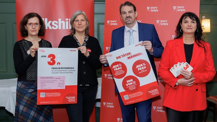 Elisabeth Gneisz, Johanna Reithner (Volkshilfe), SWV Vienna President Marko Fischer, Alexandra ...