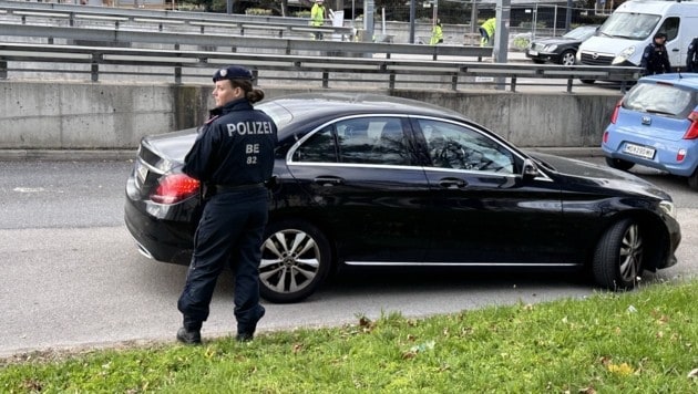 Die Polizei sucht mit Hochdruck nach dem Müllwagen.   (Bild: krone.tv)