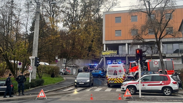 Großeinsatz in der Bockgasse (Bild: Gerald Schwab)