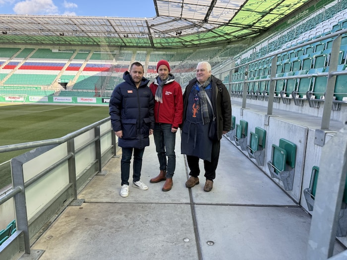 Clemens Braun (right) entered a stadium for the first time.