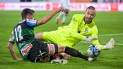 Im letzten Duell mit Ried musste Franco Flückiger fünfmal hinter sich greifen.