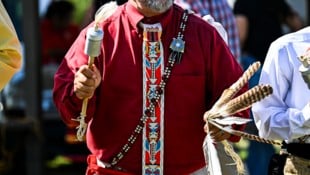 Die Lebenserwartung stieg bei allen Gruppen in den USA, außer bei indigenen Menschen. (Bild: AFP)