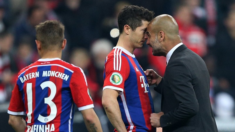 Standen sich wohl nicht immer so nahe wie auf diesem Foto: Robert Lewandowski und Pep Guardiola (Bild: GEPA/GEPA pictures)