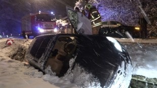 Abgestürzt: Der Schnee machte den Lenkern zu schaffen.  (Bild: Shourot)