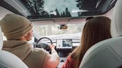 Eine Strategie, mit sinkender Reichweite von Elektroautos bei Frost umzugehen: Warm anziehen, ...