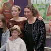 Cast und Regisseurin vom neuen, österreichischen Drama „Gina“ bei der Premiere im Wiener Gartenbaukino. (Bild: krone.tv)