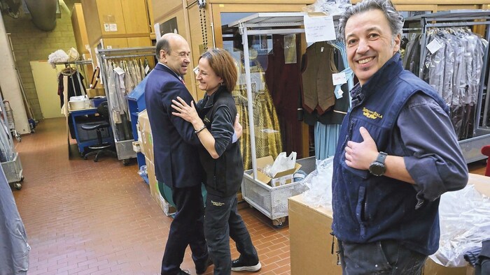 Hinter den Kulissen: Mit Dominique Meyer unterwegs in den Werkstätten der Scala in Mailand. Die ...