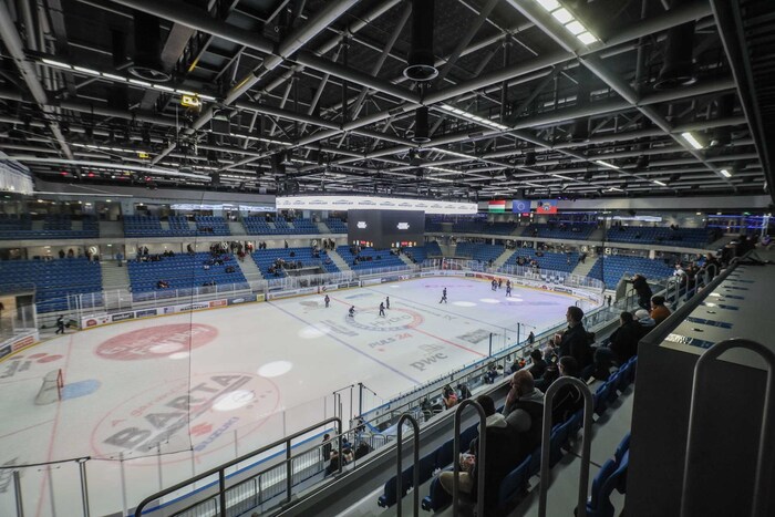 Eisbullen feiern heute in der Alba-Arena ihren Premieren-Auftritt – Ziel ist der fünfte Sieg ...