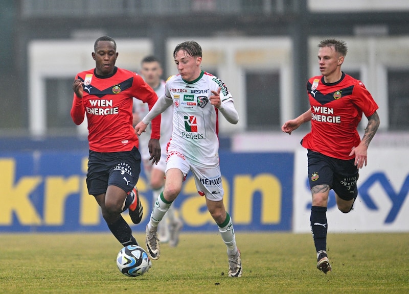 Michael Morgenstern (center) will no longer play for the WAC. (Bild: GEPA/GEPA pictures)