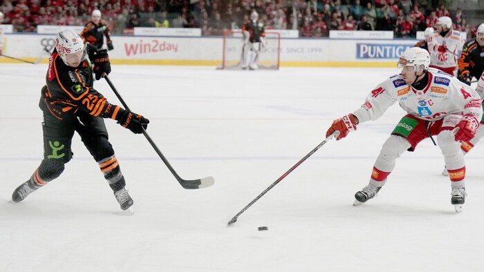 Casey Bailey (li.) und die 99ers waren gegen den KAC zu harmlos.