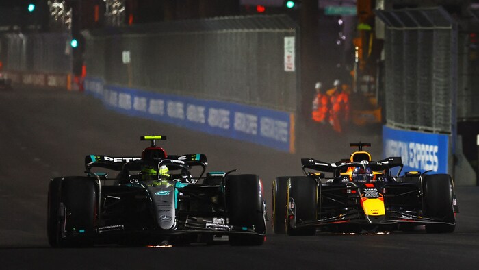 Max Verstappen (rechts) will den WM-Titel fixieren.